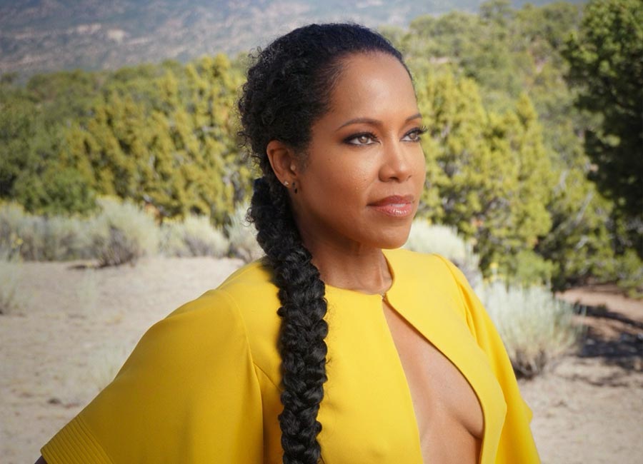 Regina King photo